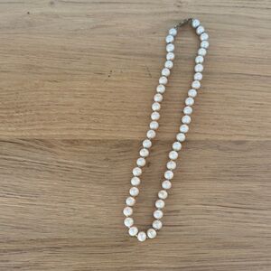 Vintage Classic Cream Pearl Necklace